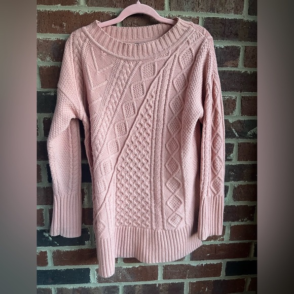 J. Crew Wool Blend Cable Knit Oversized Chunky Sweater Size Medium - Picture 2 of 11